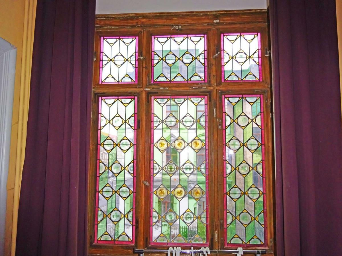Hummel Hostel - Historische Stadtvilla Mit Garten Weimar  Exteriör bild