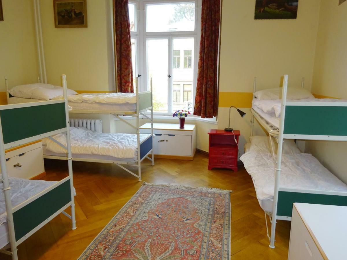 Hummel Hostel - Historische Stadtvilla Mit Garten Weimar  Exteriör bild
