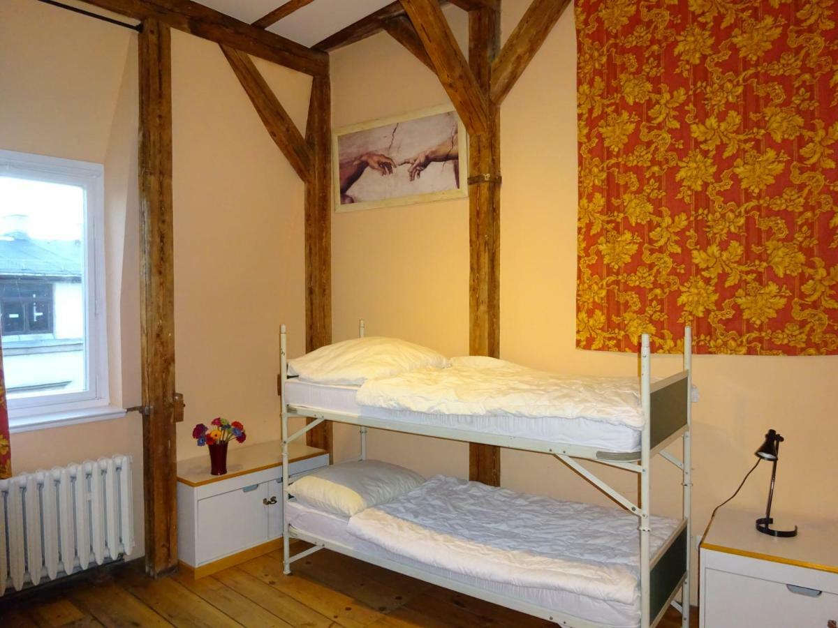 Hummel Hostel - Historische Stadtvilla Mit Garten Weimar  Exteriör bild